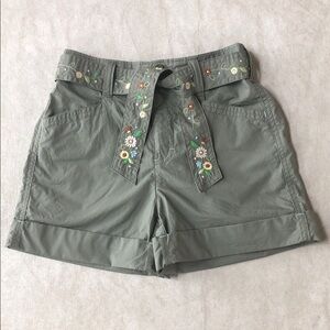 Oshkosh B'Gosh Girls 100% Cotton Shorts, Floral Embroidery Matching Belt Size 8